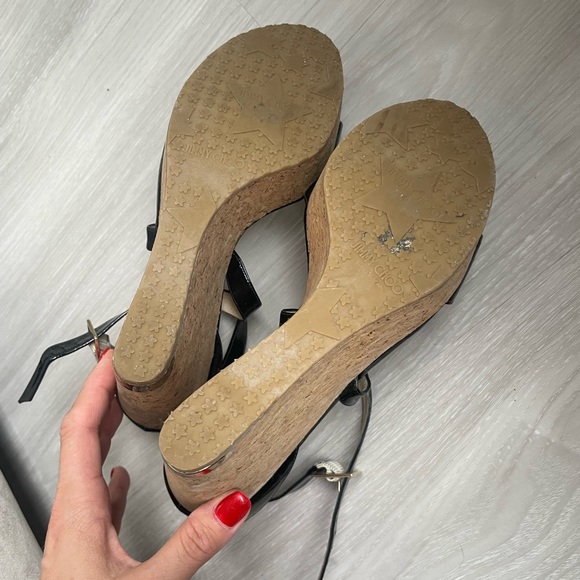 JIMMY CHOO
Patent Leather Sandals - Picture 4 of 4